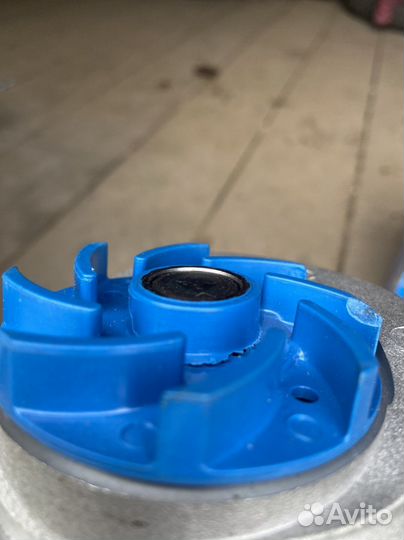 Водяная помпа Chevrolet SKF