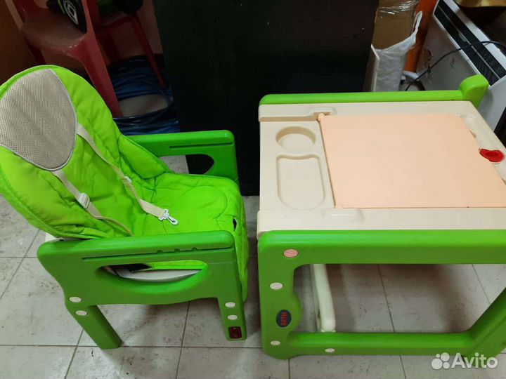 Стульчик для кормления 