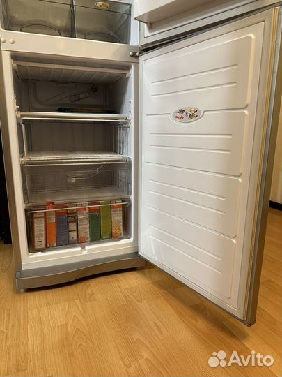 Холодильник