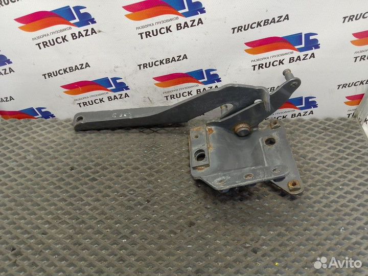 1785546 Петля капота левая Scania 5-series