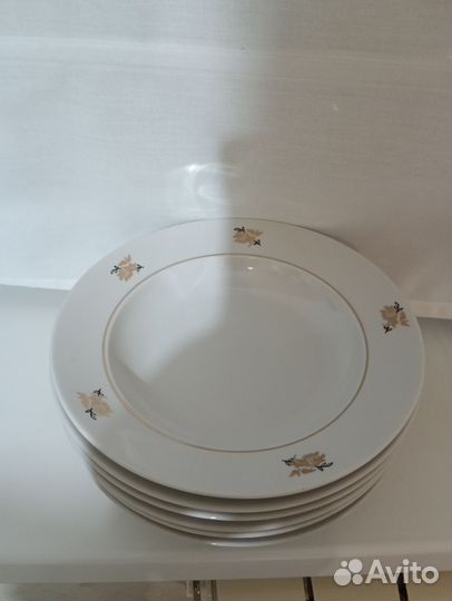 Набор тарелок на 6 персон