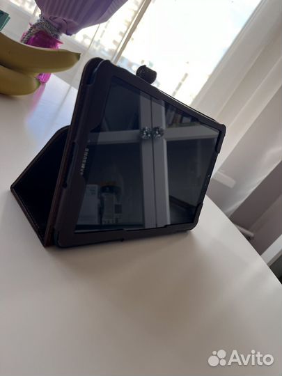 Планшет Samsung galaxy tab e