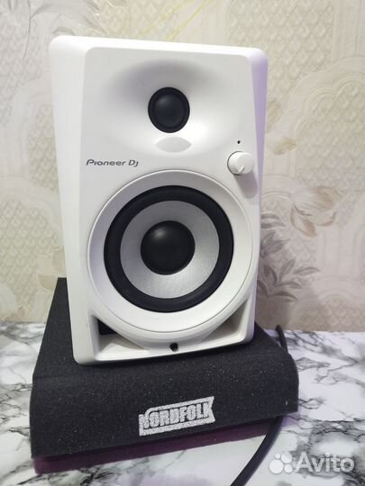 Студийные мониторы Pioneer DM-40 White