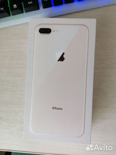 iPhone 8 Plus, 64 ГБ