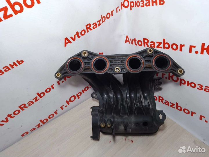 Коллектор впускной Peugeot 206