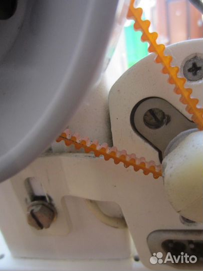 Швейная машина Чайка-134а