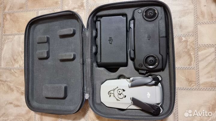 Квадрокоптер Dji mavic mini combo