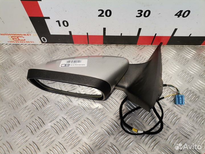 Зеркало боковое левое для Volvo V50 1 30744585