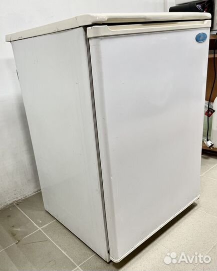 Холодильник Бирюса