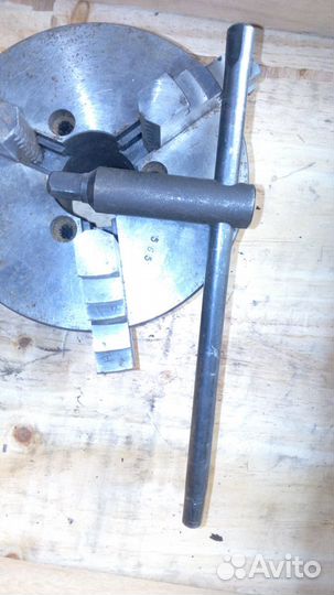 Патрон токарный б/у Ф 200