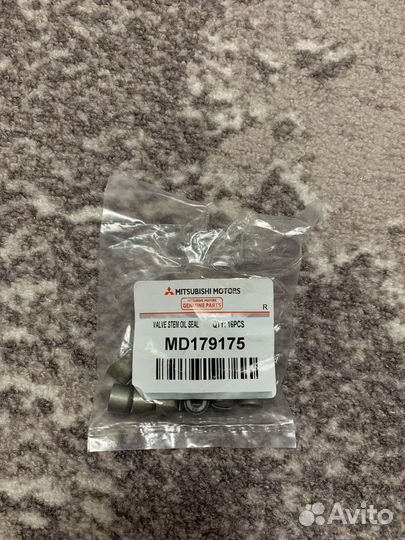 Маслосъемные колпачки Mitsubishi