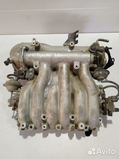 Коллектор впускной Hyundai Tucson 2005 2.7 л