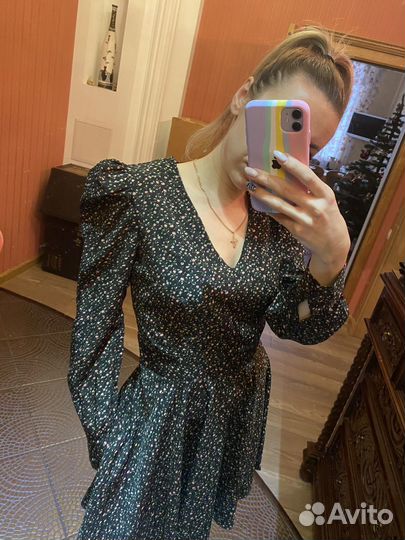 Платье женское