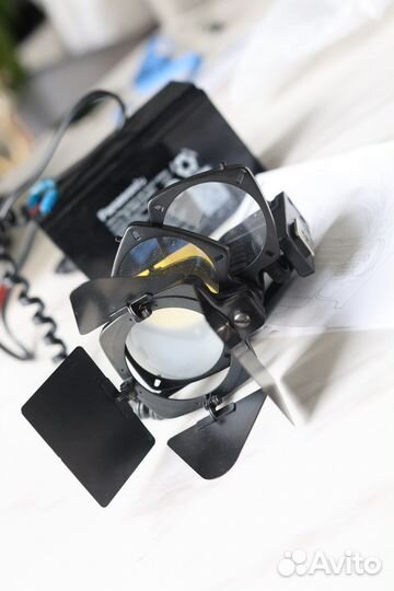 Накамерный видео свет Logocam Le5-S