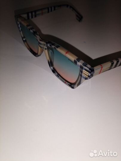 Солнцезащитные очки