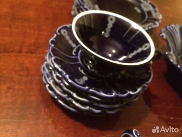 Фарфоровый кофейно-чайный сервиз 