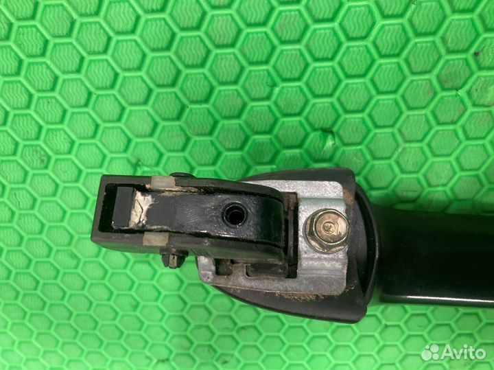 Ручка двери передняя правая Honda Pilot YF1 2002