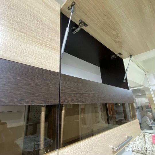 Кухонный гарнитур в квартиру