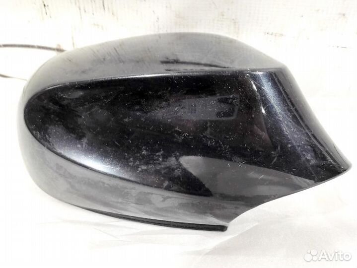 Накладка зеркала правая рест. BMW E87