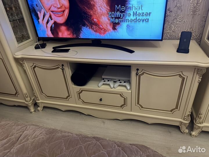 Стенки шкафы в гостинную