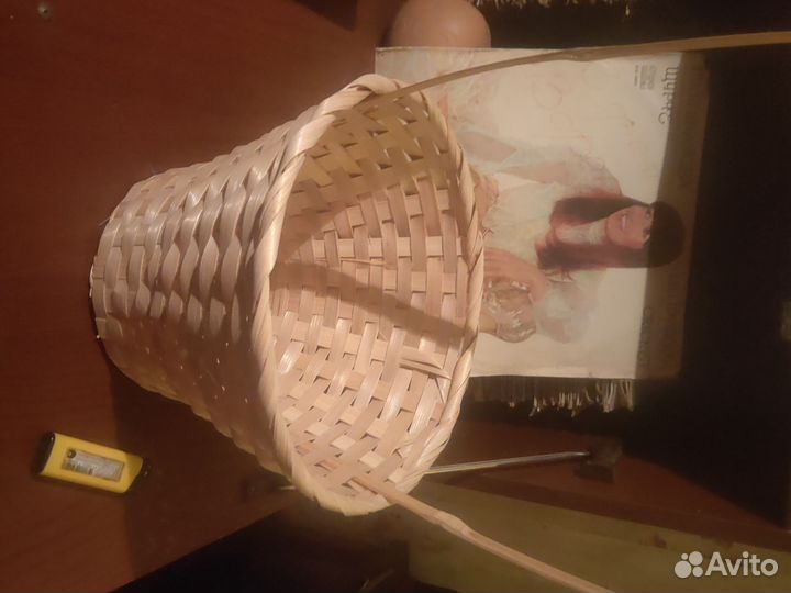Корзина плетеная