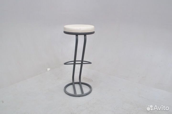 Барный стул