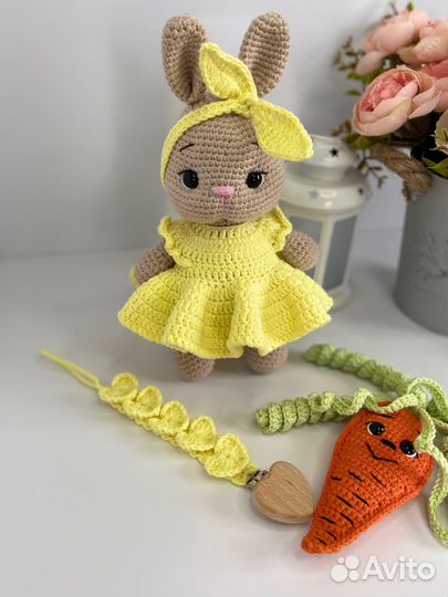 Вязаная зайка