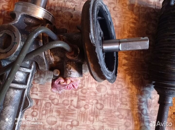 Продам рейку рулевую