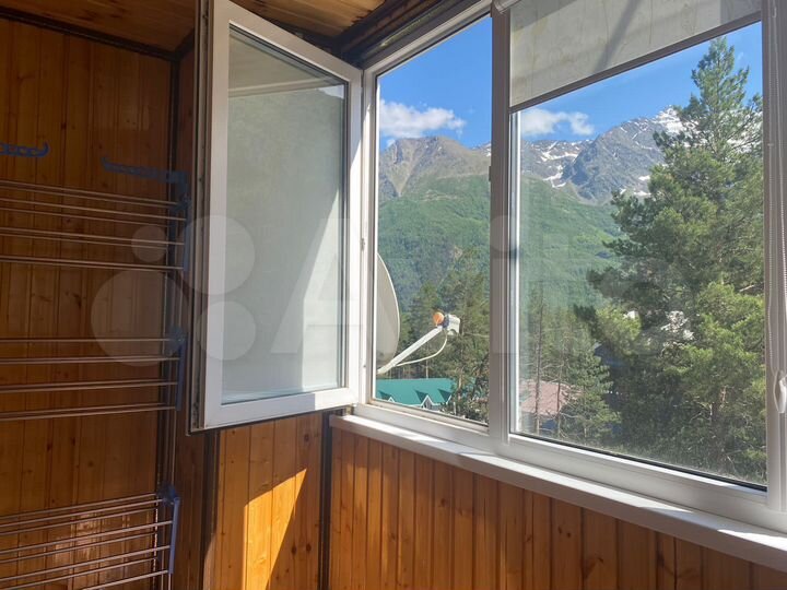 3-к. квартира, 85 м², 4/5 эт.