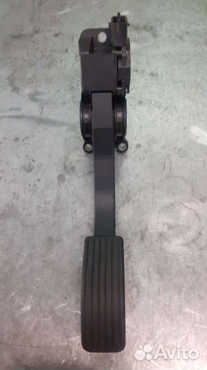 Педаль газа bosch 0281002687