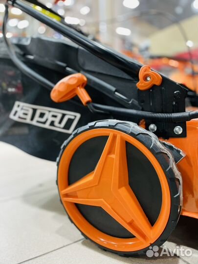 Газонокосилка варяг бгк-51H самоходная