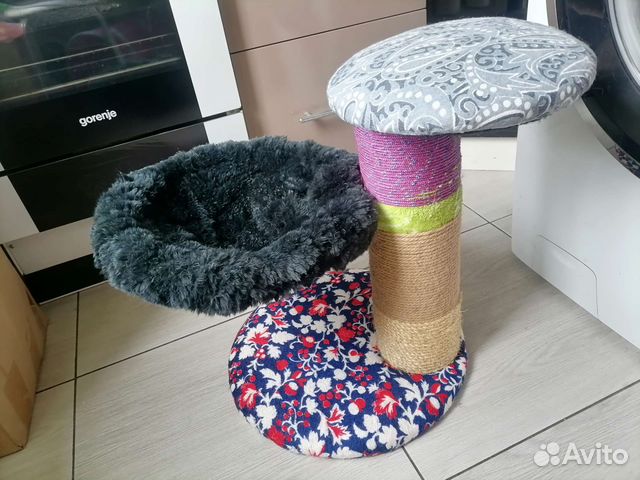 Когтеточка с гамаком лежанка подставка