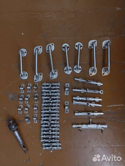 Щеколды, ручки, навесы СССР для окон и дверей