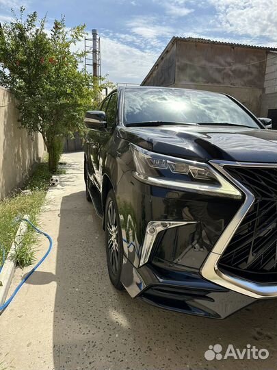 Lexus LX 5.7 AT, 2018, 70 000 км