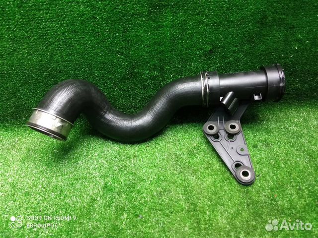 Патрубок Mercedes Benz W203 (2000-2006)