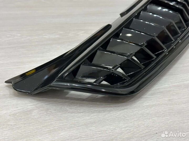 Решетка радиатора приора amg