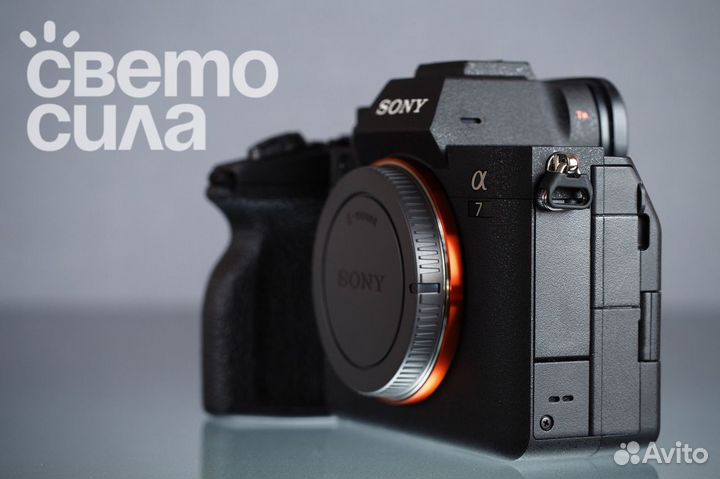 Sony A7 Mark IV + Sigma 35mm f/1.4 DG HSM новый