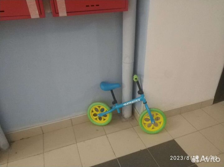 Детский беговел