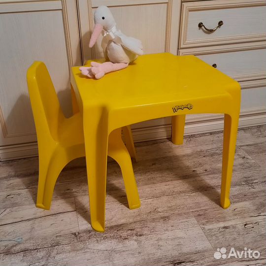 Детский стол и стул пластишка. Бронь