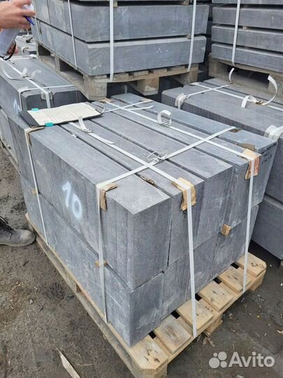 Дымовский бордюр гранитный