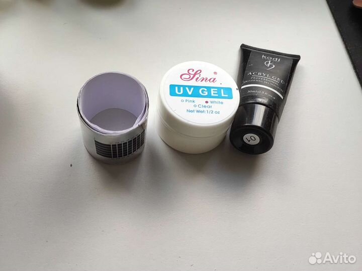 Для наращивания ногтей