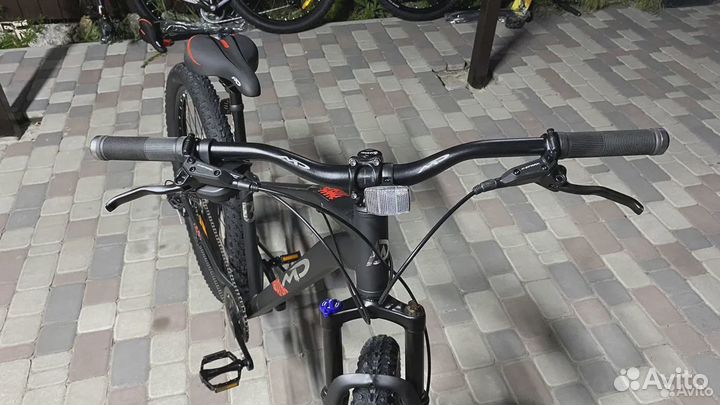 Велосипед горный.Гидравлика колеса 29 новый