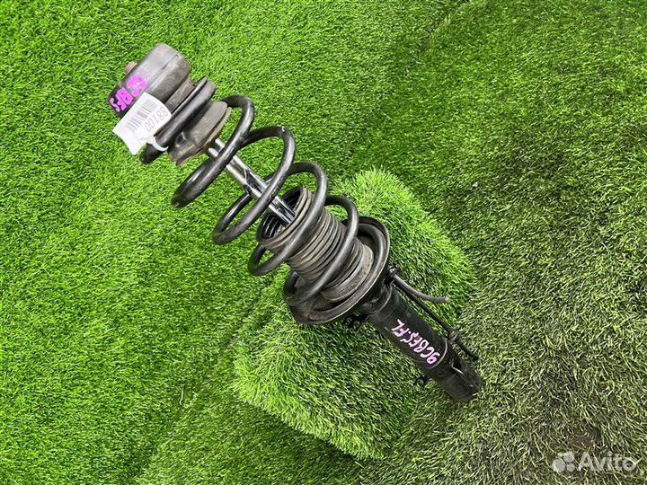 Стойка подвески 95 т. км передняя левая Volkswagen