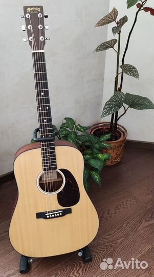 Электроакустическая гитара Martin D-10E Road Serie