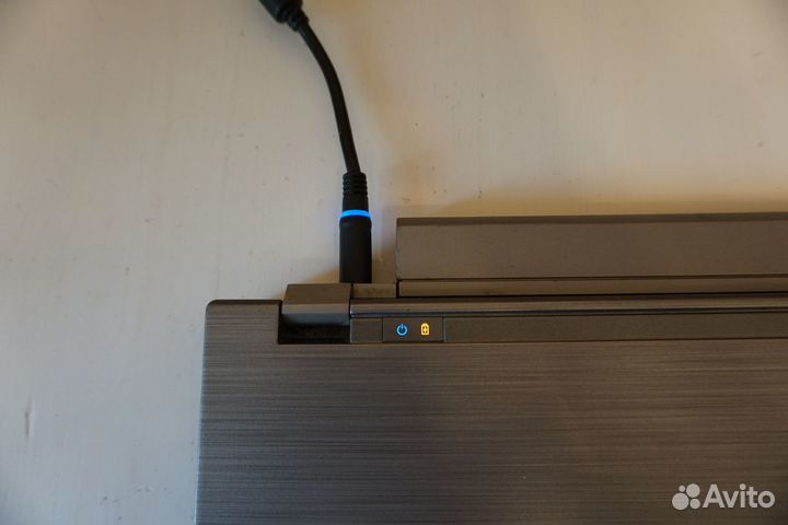 Dell latitude E4310 i5-m540 3GB HDD 250GB