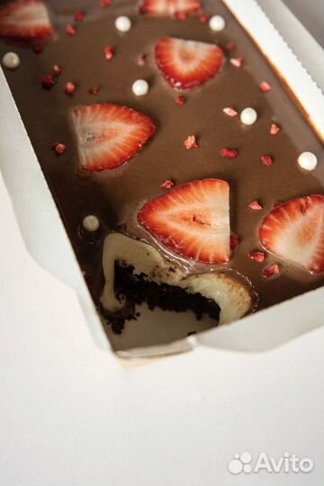 Десерты и торты на заказ