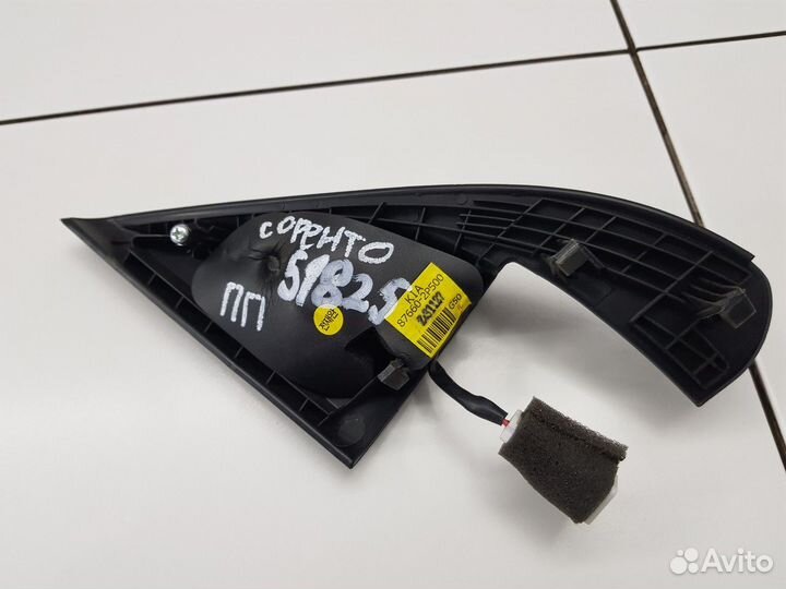 Крышка зеркала правая внутренняя (Kia Sorento)