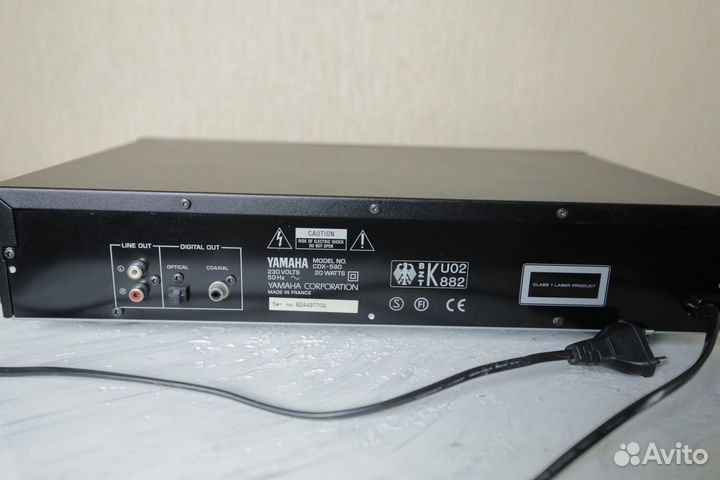 CD-проигрыватель yamaha CDX-590