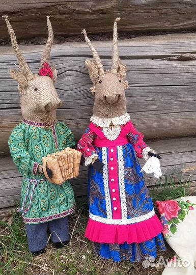 Коза, игрушка интерьерная