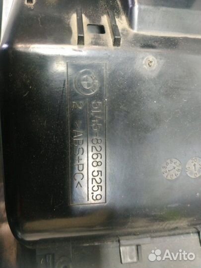 Бардачок левый Bmw 5-Series E39 рестайлинг M54B25